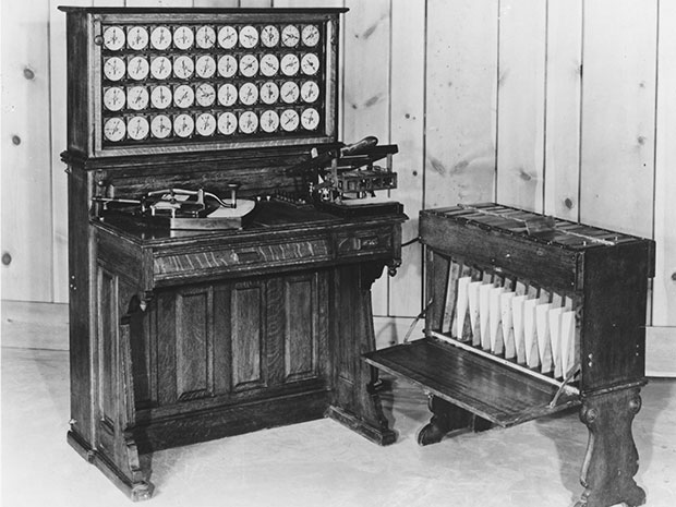 O tear Jacquard não só revolucionou a indústria têxtil mas foi o primeiro computador do mundo stylo urbano