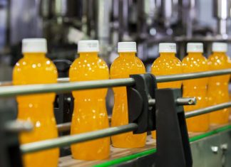 Projeto PHBOTTLE converte águas residuais da indústria de suco em plástico biodegradável