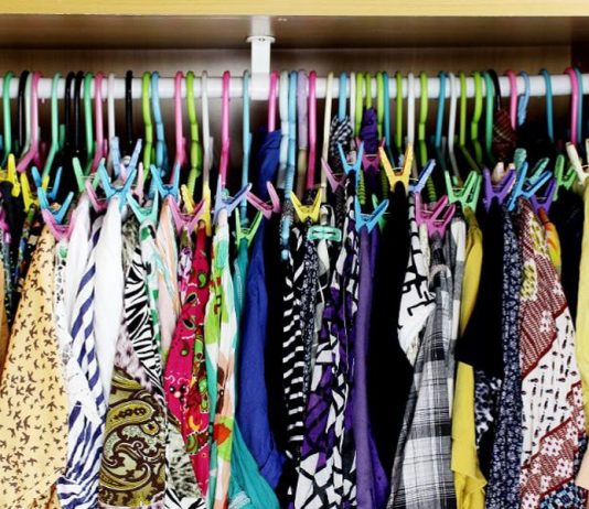 Aplicativo de moda inteligente gerencia seu estilo de vida digitalizando seu guarda roupa