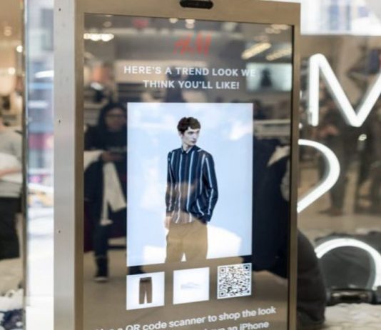 H & M oferece nova experiência de compra aos clientes com espelho inteligente e realidade aumentada