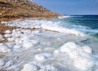 A maior parte do sal marinho está contaminado com micropartículas de plástico