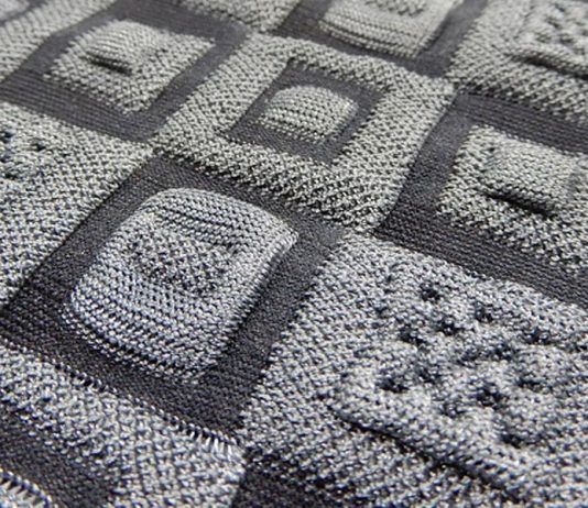 Karl Mayer lança tecnologia de malha 4D e sensores integrados em camisetas