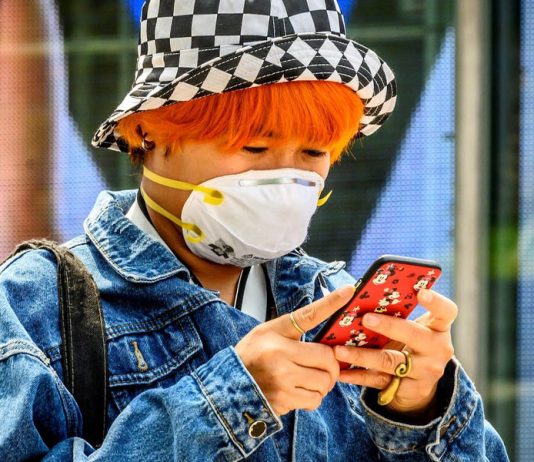 Fábricas fechadas e escassez de suprimentos: o coronavírus paralisa a indústria da moda