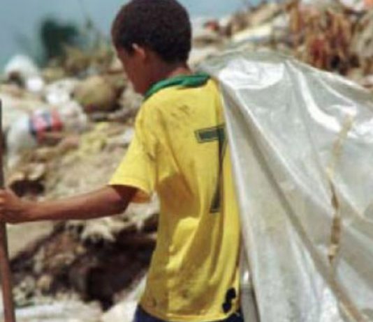UNICEF alerta que lockdown em países pobres matará mais que o coronavírus