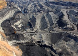 Gigante têxtil sintética da China fará fios de poliéster a partir de carvão poluente