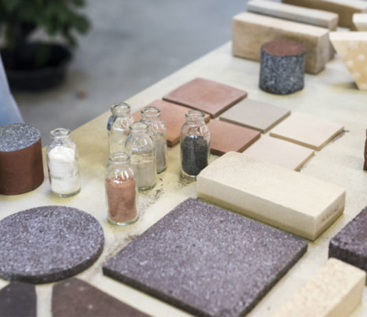 Palestra sobre design circular e a criação de novos produtos a partir de resíduos