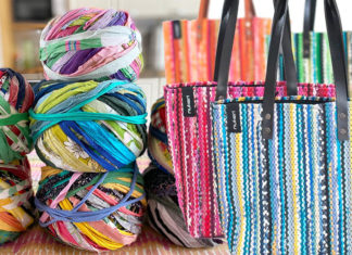 Nukeri transforma retalhos de tecidos estampados em bolsas estilosas