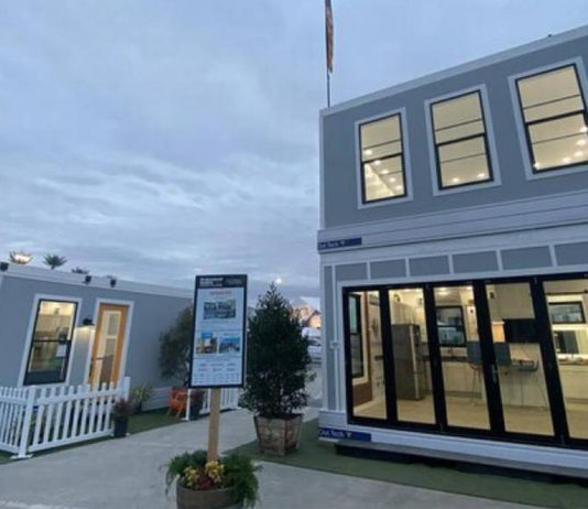 As casas dobráveis e modulares da Boxabl são montadas em 1 hora