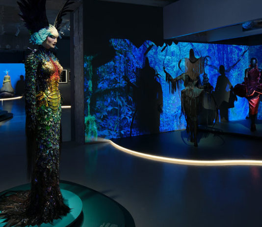Thierry Mugler-couturissisme, a exposição mais esperada de Paris!