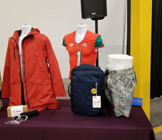 Olhando para o futuro, uma empresa recicla carpetes velhos em produtos de alta qualidade