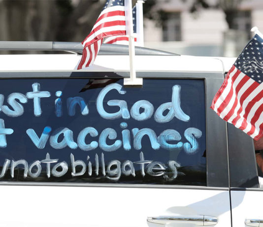 Falsa imunidade – A raiva das pessoas vacinadas que foram hospitalizadas: “O governo nos traiu”