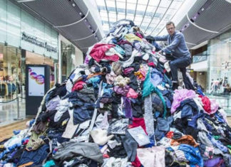 Por que as roupas são tão difíceis de reciclar?