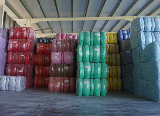 Valérius 360 produz fio reciclado e papel de algodão a partir de roupa velha