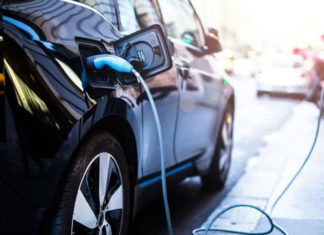 Especialistas questionam alegações “verdes” para veículos elétricos