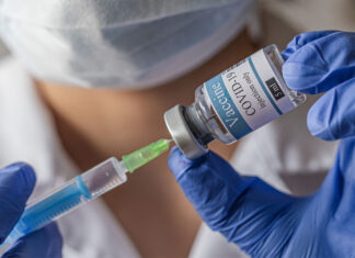 Médico australiano encontra outras evidências de grafeno nas vacinas