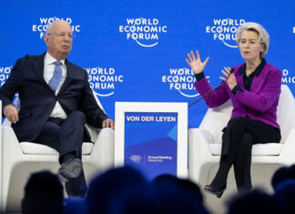 Klaus Schwab proibiu pilotos vacinados de transportar as elites do Fórum Econômico Mundial para Davos por causa dos riscos de segurança que eles representam.