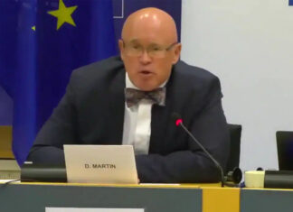 Dr. David Martin: “Destruam a Organização Mundial de Saúde de Bill Gates”