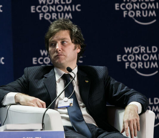 Javier Milei, o novo presidente da Argentina, é um dos fantoches do Fórum Econômico Mundial?