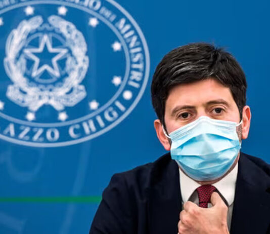 Ex-Ministro da Saúde italiano está sob investigação criminal por ter afirmado que as vacinas do Covid eram “seguras e eficazes”