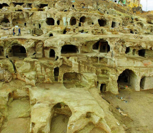 Primeira Batalha Antiga – A rebelião no Jardim do Éden