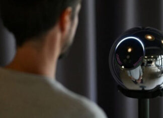 O controle social através do escaneamento de íris.