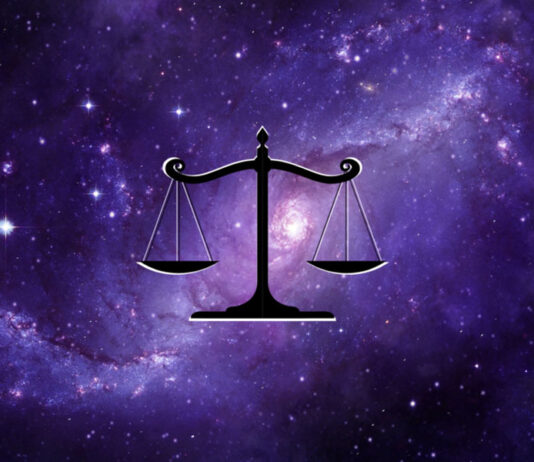 A lei espacial extraterrestre é exatamente como a lei marítima na Terra.