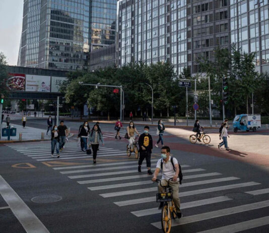 Mais de 400 milhões de pessoas desapareceram na China desde 2020? O que aconteceu?