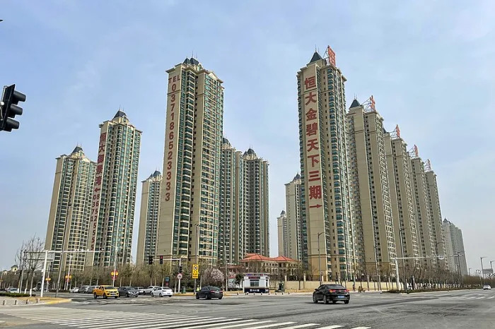 Cidades fantasmas por toda a China! O que acontece com sua população?