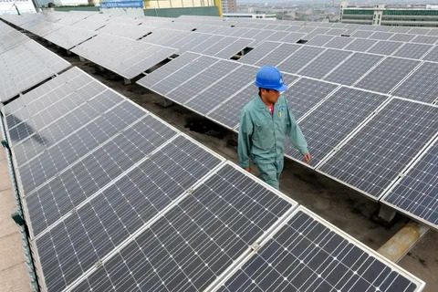 Interruptores de segurança secretos encontrados em painéis solares exportados da China: "Eles podem destruir a rede elétrica." 2