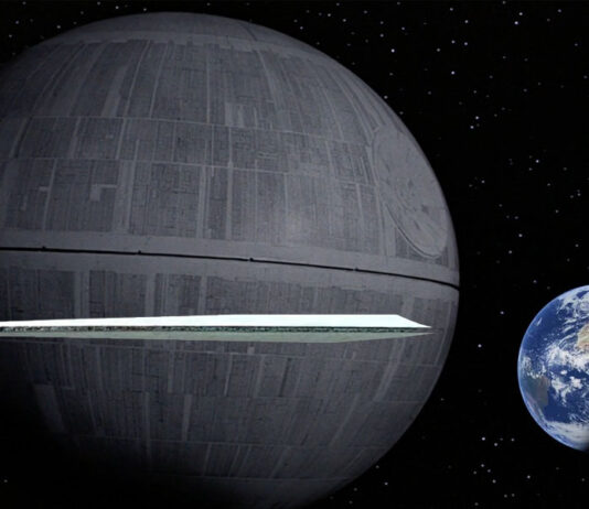 Mercenários do Programa Espacial Secreto dos EUA lutaram dentro de uma grande nave extraterrestre.