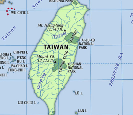 Taiwan serve de base para a frota de aviões de pulverização de chemtrails da CIA?