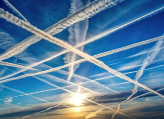 Os Chemtrails estão envenenando a população e o planeta inteiro.