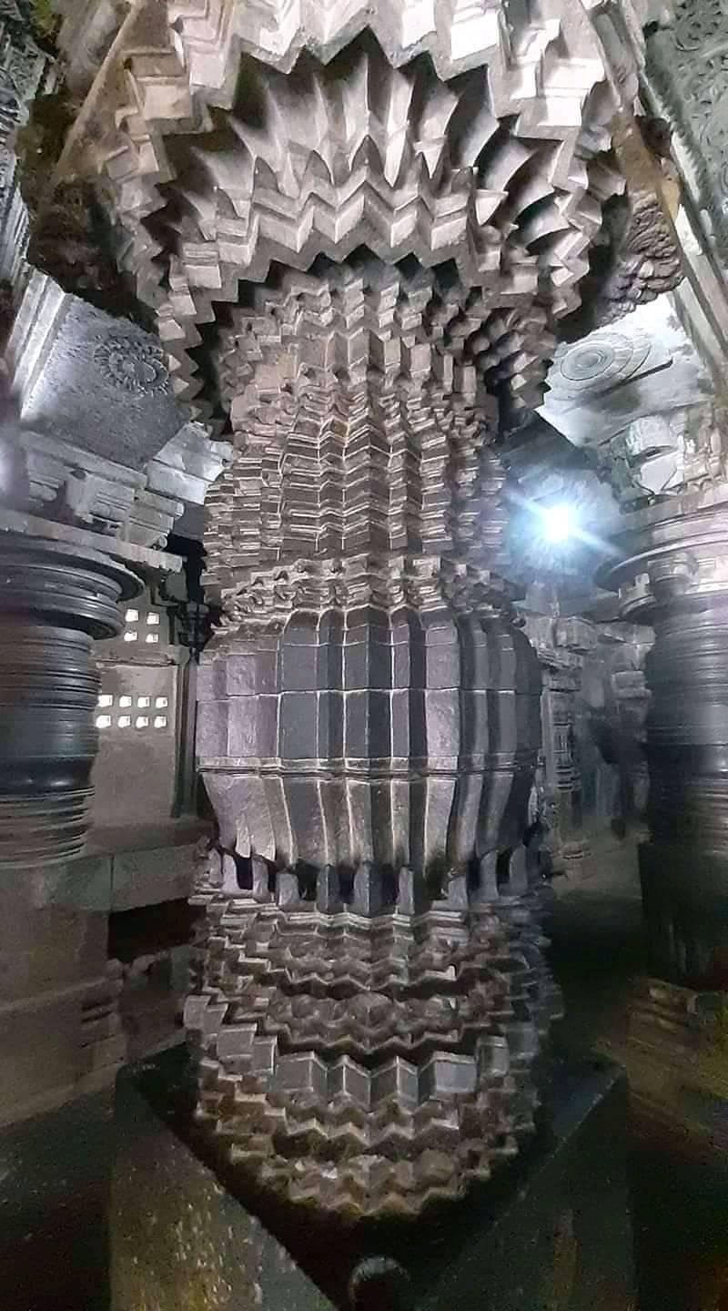 Os antigos templos de Hoysaleswara e Chennakeshava na Índia foram construído com máquinas avançadas? 9