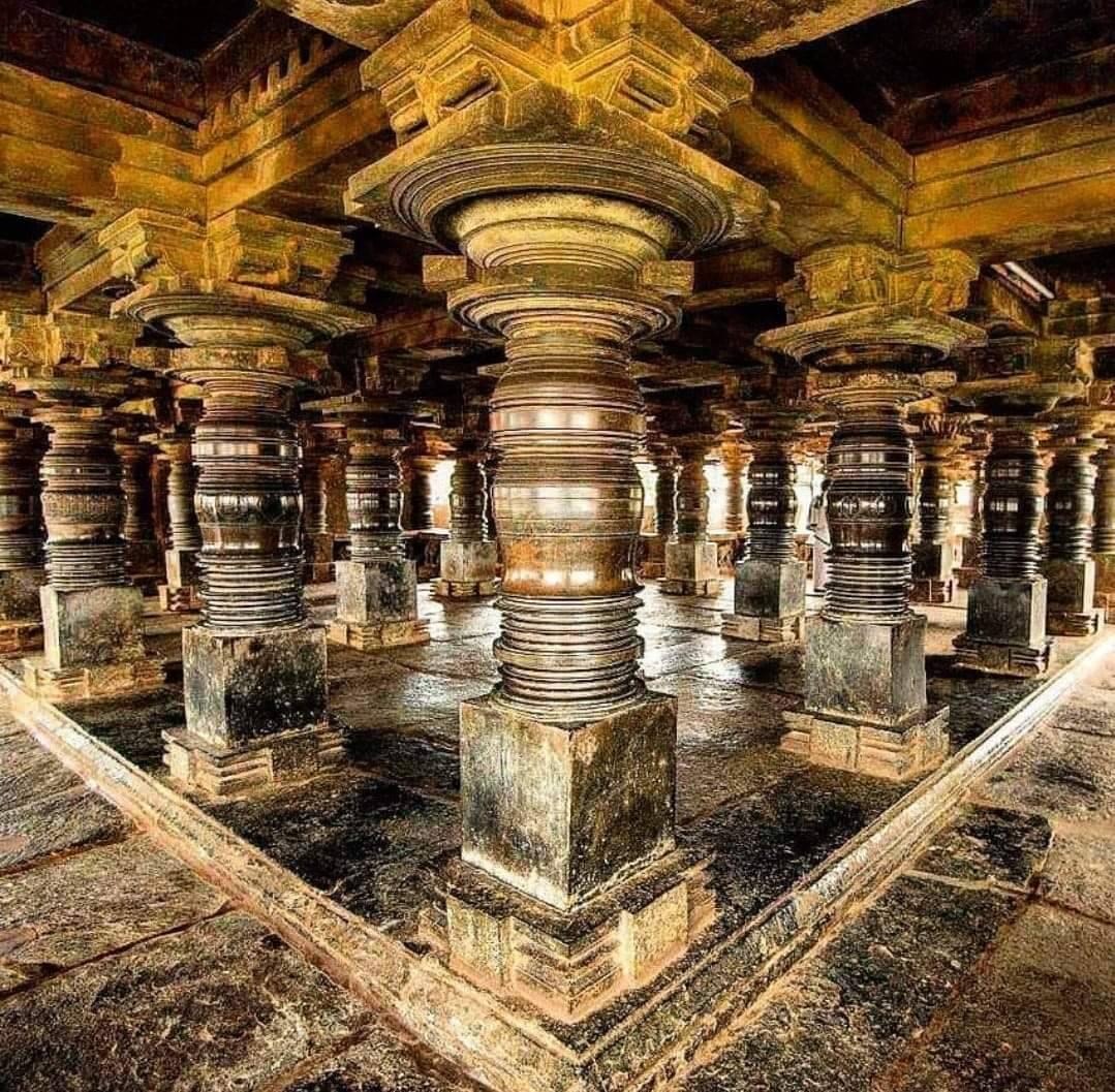 Os antigos templos de Hoysaleswara e Chennakeshava na Índia foram construído com máquinas avançadas? 7