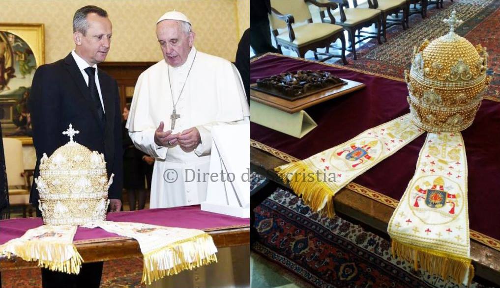 O Concílio Vaticano II e a entronização de Lúcifer na Capela Paulina no Vaticano. 4