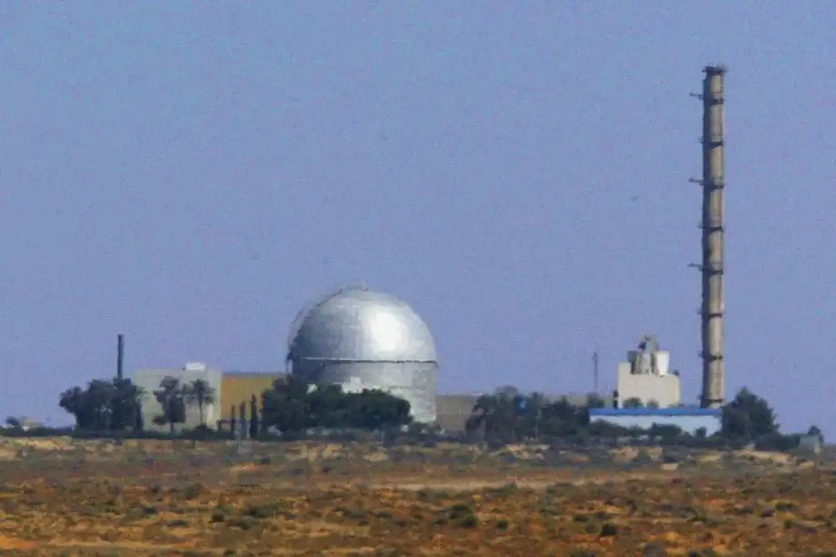 Alemanha financiou secretamente grande parte do projeto nuclear israelense de Dimona, afirma relatório. 2