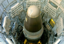 Alemanha financiou secretamente grande parte do projeto nuclear israelense de Dimona, afirma relatório.