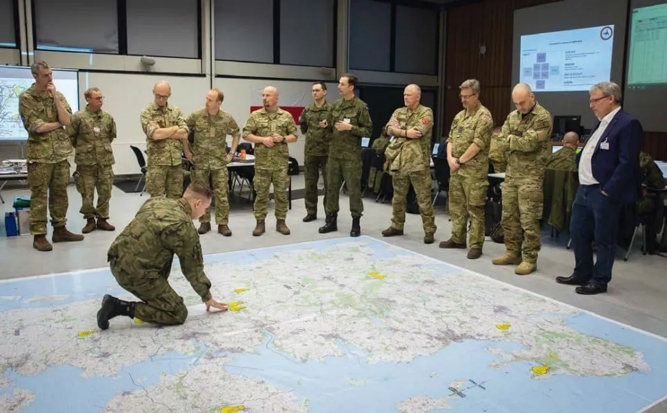 A Covid não foi um evento de saúde pública, mas uma operação militar de guerra contra a população global. 3