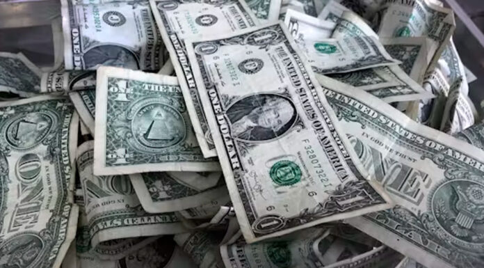 Dinheiro do nada: a verdade secreta sobre como os bancos criam novo dinheiro e te cobram juros.