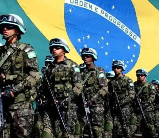 Até o Exército Brasileiro está no colo do corrupto Banco Master.