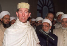 Carlos III, o rei muçulmano do Reino Unido visita os Estados Unidos.