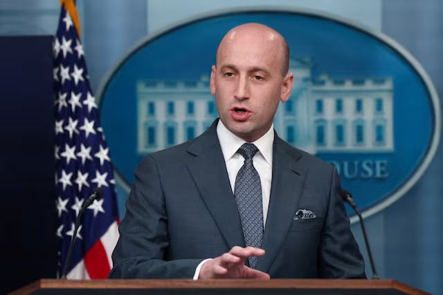 Stephen Miller: "O terrorismo de esquerda sempre termina em derramamento de sangue, miséria e sofrimento".